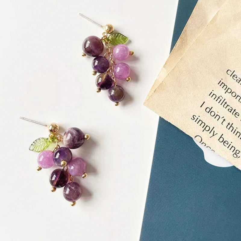 Korean Purple Grape Earrings Retro Fresh Summer No Pierced Clip on Earrings for Woman Sweet Temperament Female Gift Jewelry