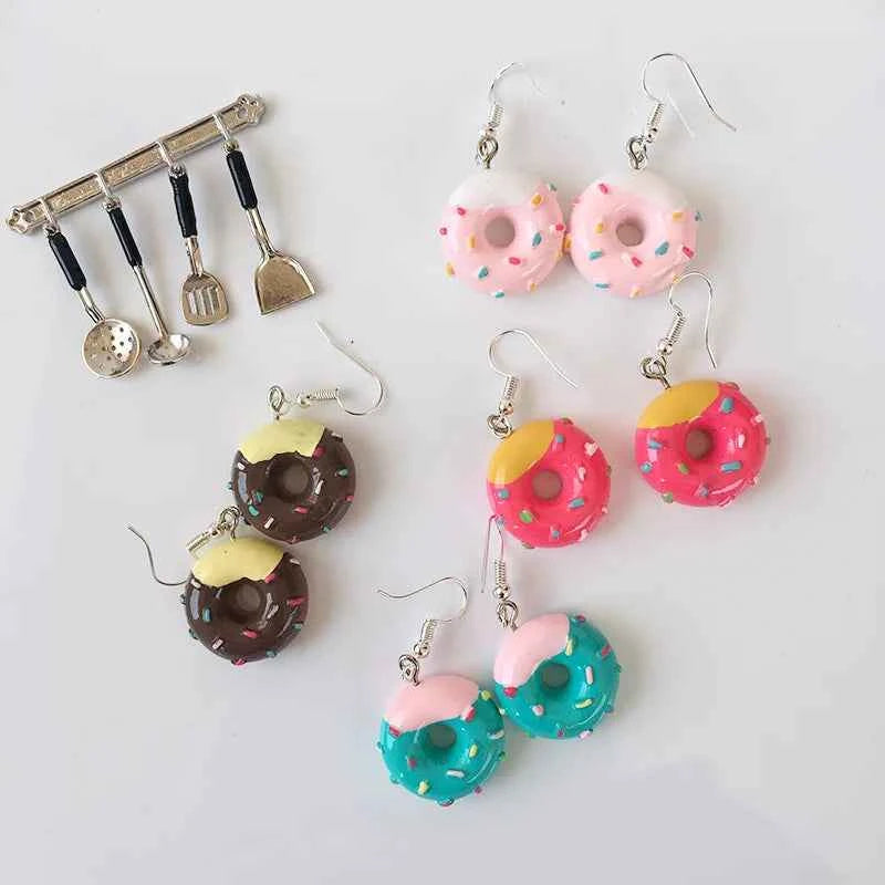 Fashion Cute Funny Chocolate Cake Drop Earrings For Women Girl Geometric Food Shape Donuts Cookies Dangle Earrings Party Jewelry
