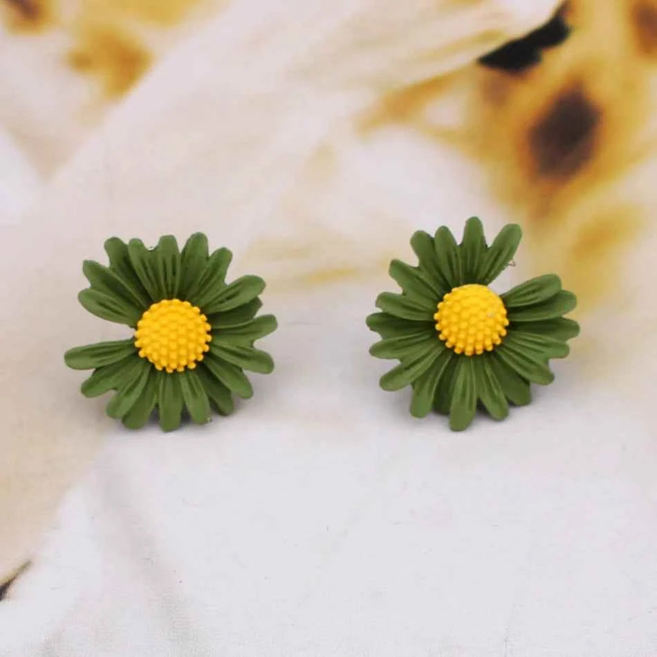 Trendy Sweet Cute Daisy Stud Earrings For Women Girls Korean Fashion Asymmetric Flower Earrings Yellow White Green Party Jewelry