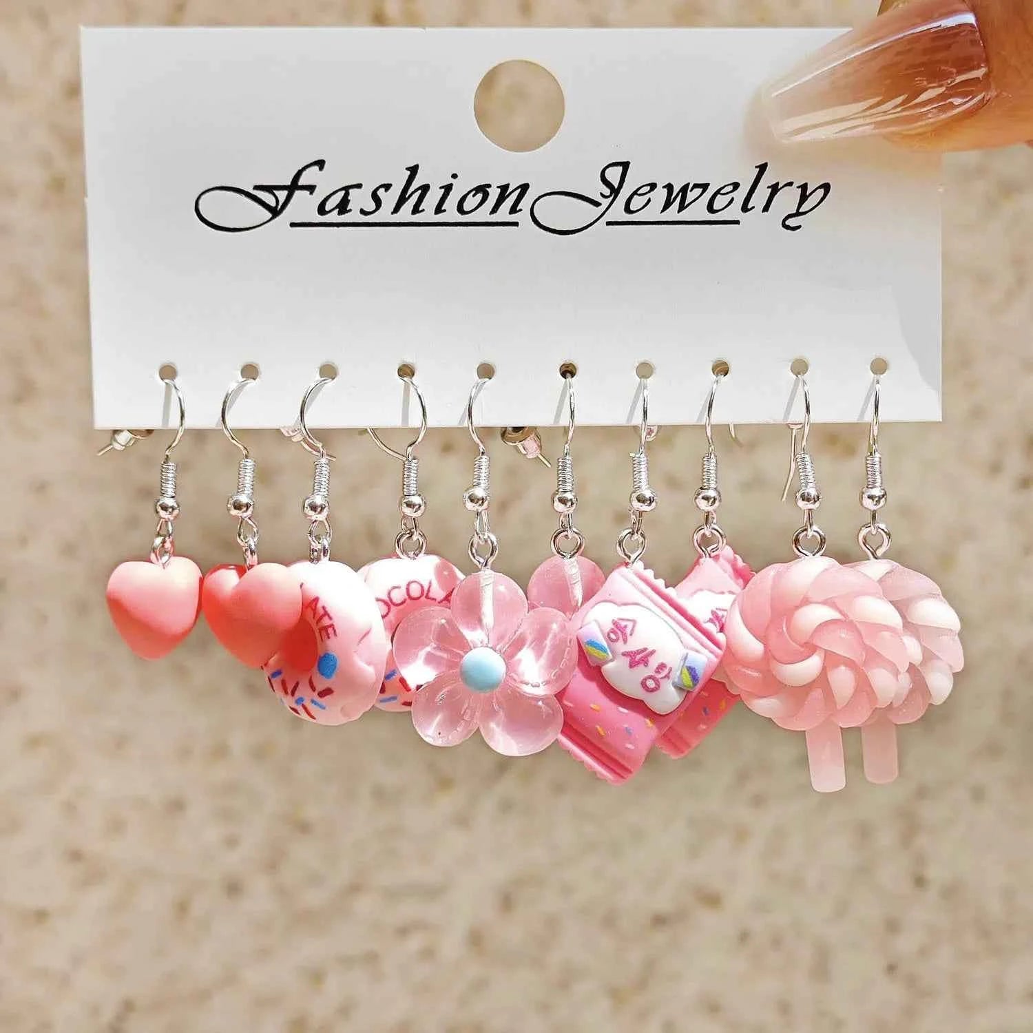 10pcs Resin Animal Pendant Earrings: Sweet and Artistic Floral Butterfly Milk Tea Design