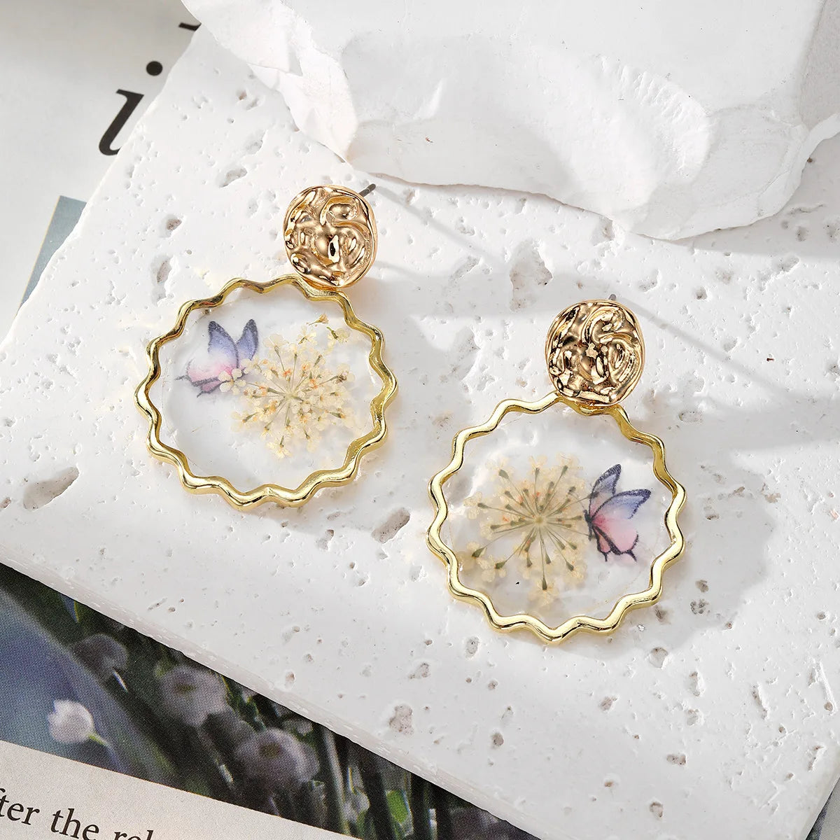 Colorful Natural Flower Earring Transparent Epoxy Resin Pressed Flower Earring Creative Natural Plant Earrings Jewelry Wholesale