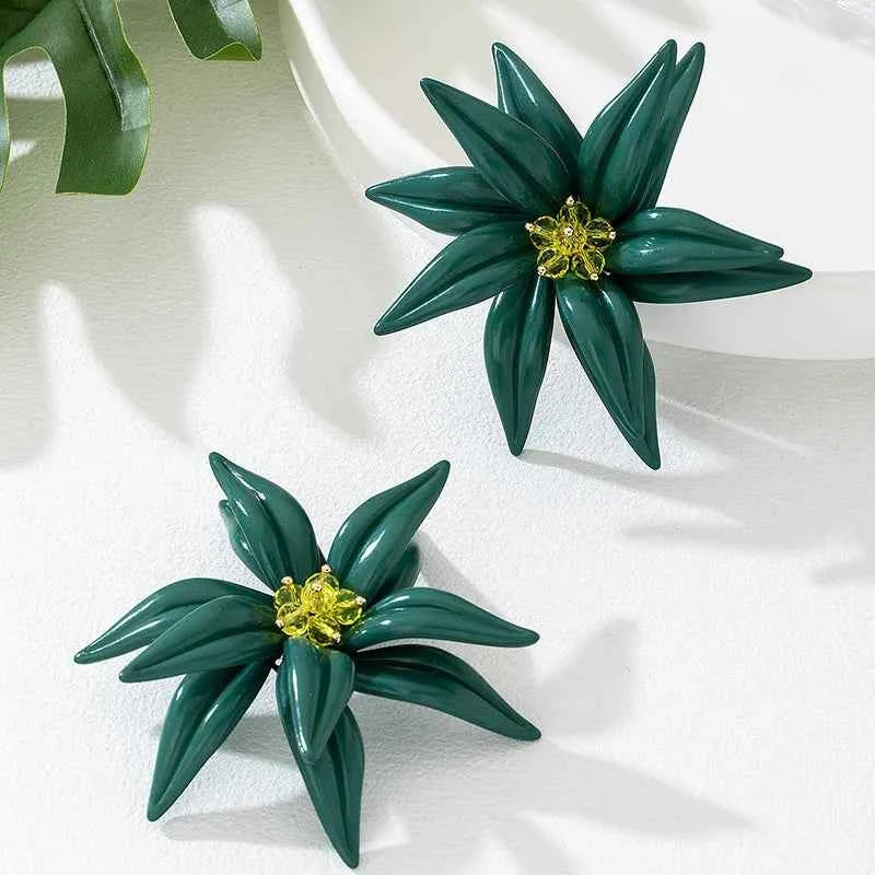 Beaded Three-dimensional Large Flower Earrings For Women Girls Hand-woven Ear Accessories Fashion Jewelry Holiday Party AE302