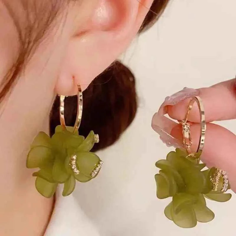 Flower Earrings for Women Acrylic Charming Sweet Floral Girls Party Earrings New Fashion Korean Style Ear Jewelry 2025