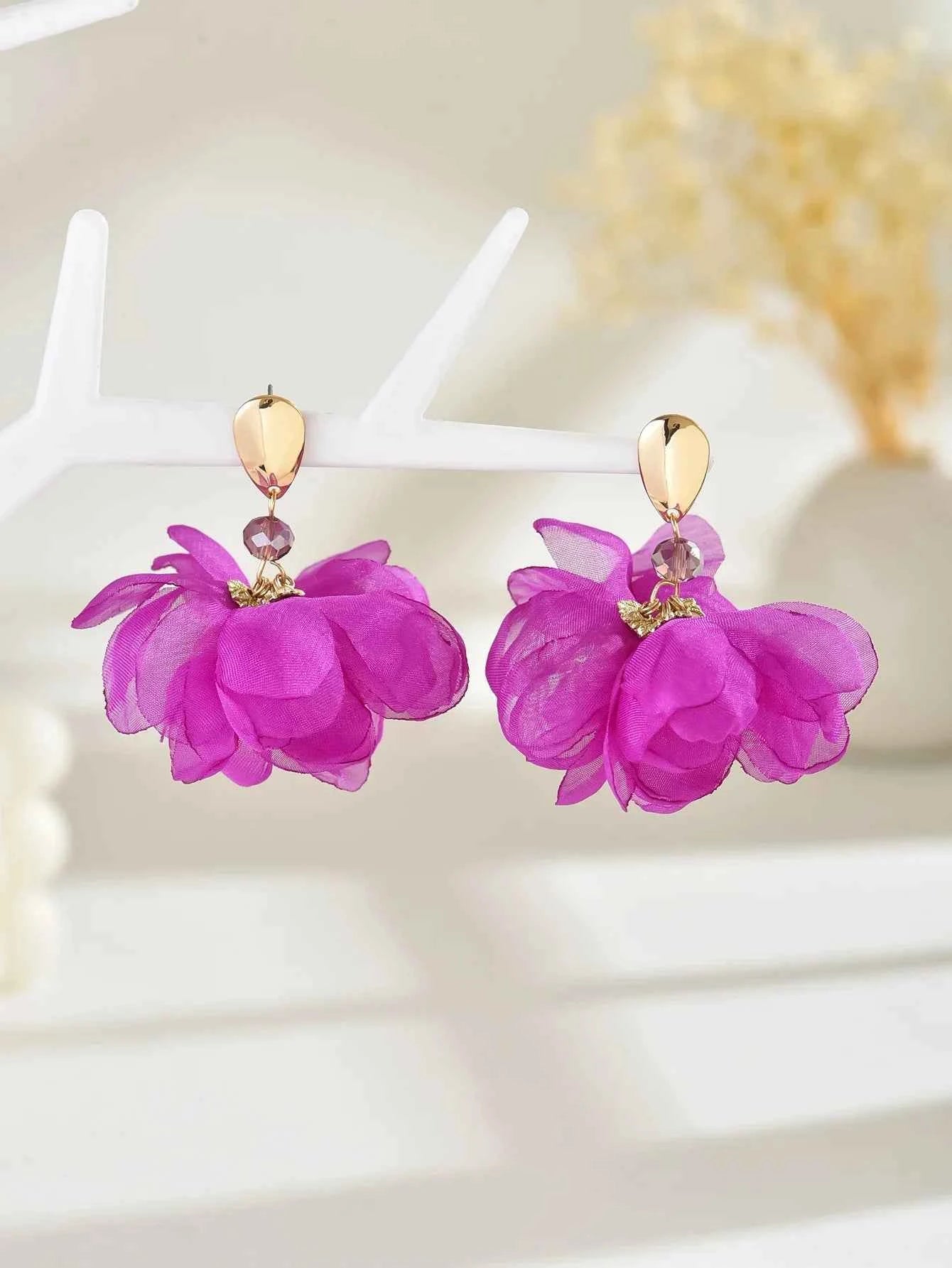 Luxury Flower Designer Earrings for Women Korean Stylish Plant Earrings Jewelry Mothers Day Gifts 2025