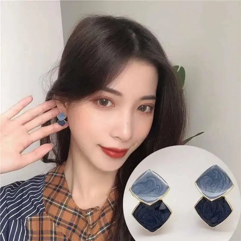 Korean Fashion Heart Drop Earrings For Women Jewelry 2025 Trending Creative Women's Earrings Ear Buckle Accessories Pendientes