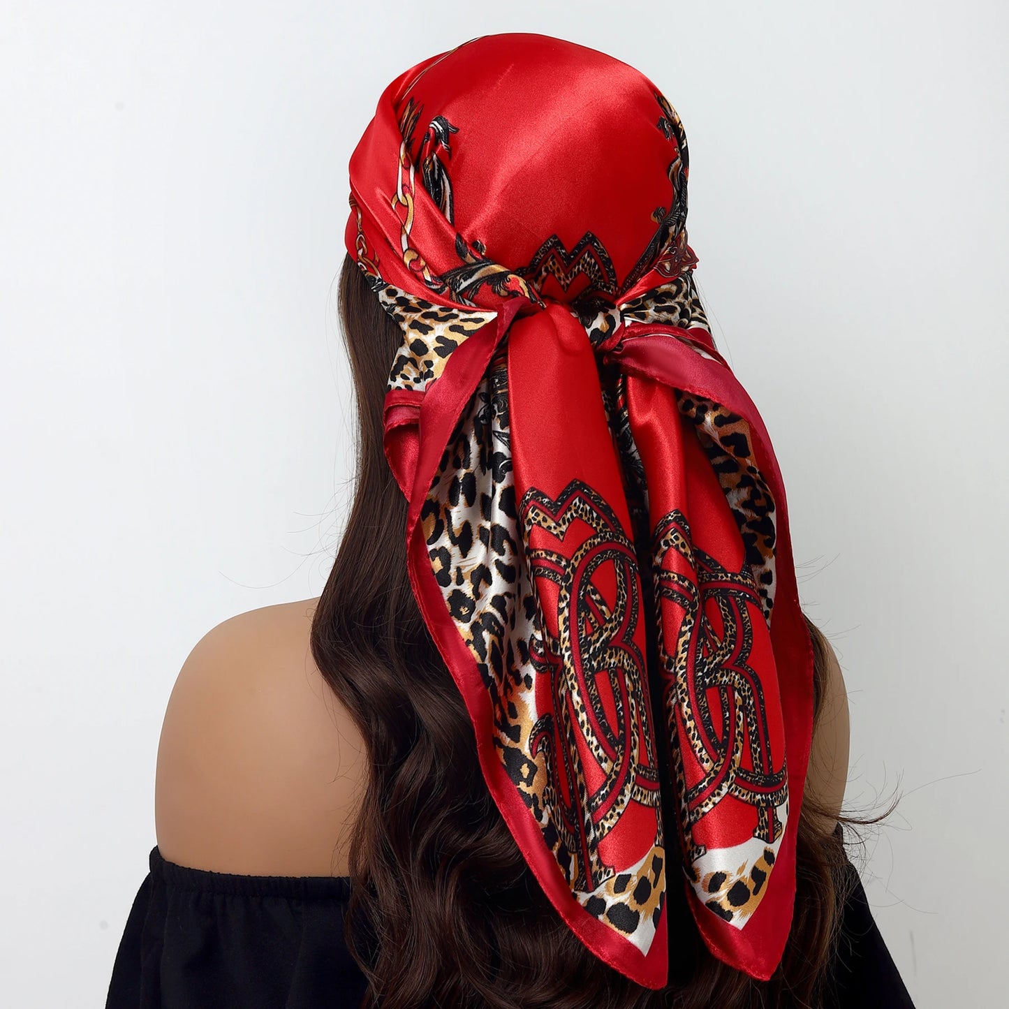 Luxury Brand Silk Scarf Fashion Foulard Satin Shawl Leopard 90*90cm Square Head Scarves Women Bandanna Pareo Headscarf
