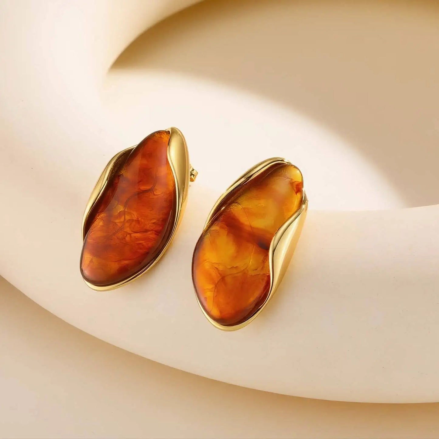 Vnox 2025 Autumn New Brown Resin Geometric Stud Earrings,Stainless Steel 18k Gold-plated Ear Needle,Piercing Jewelry For Women