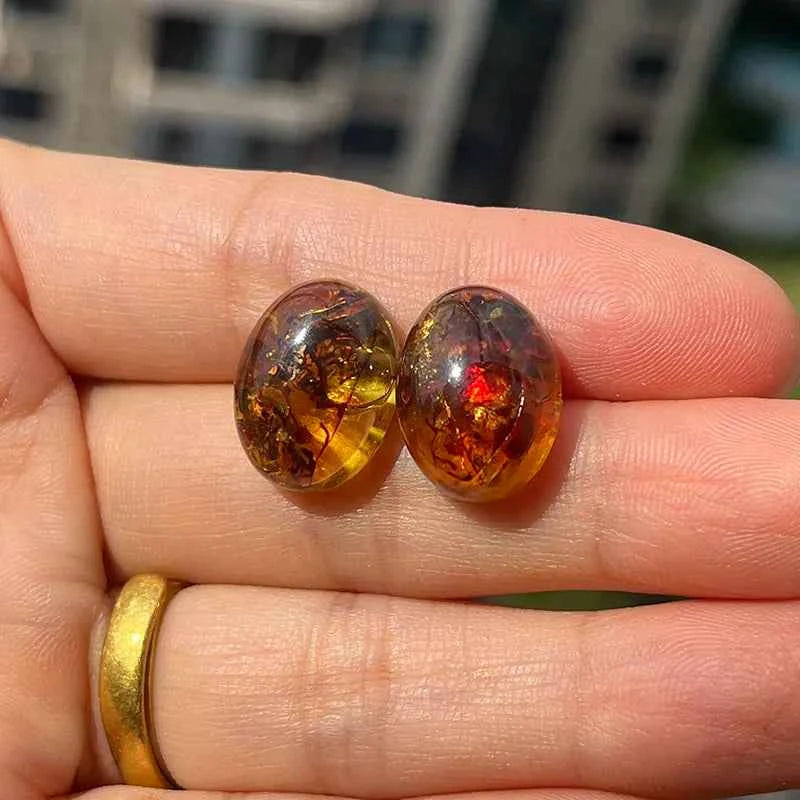 Yoowei Natural Floral Amber Earrings for Girls Chic Sweet Stud Earring Lady Fashion Baltic Oval Amber Jewelry Gift Wholesale
