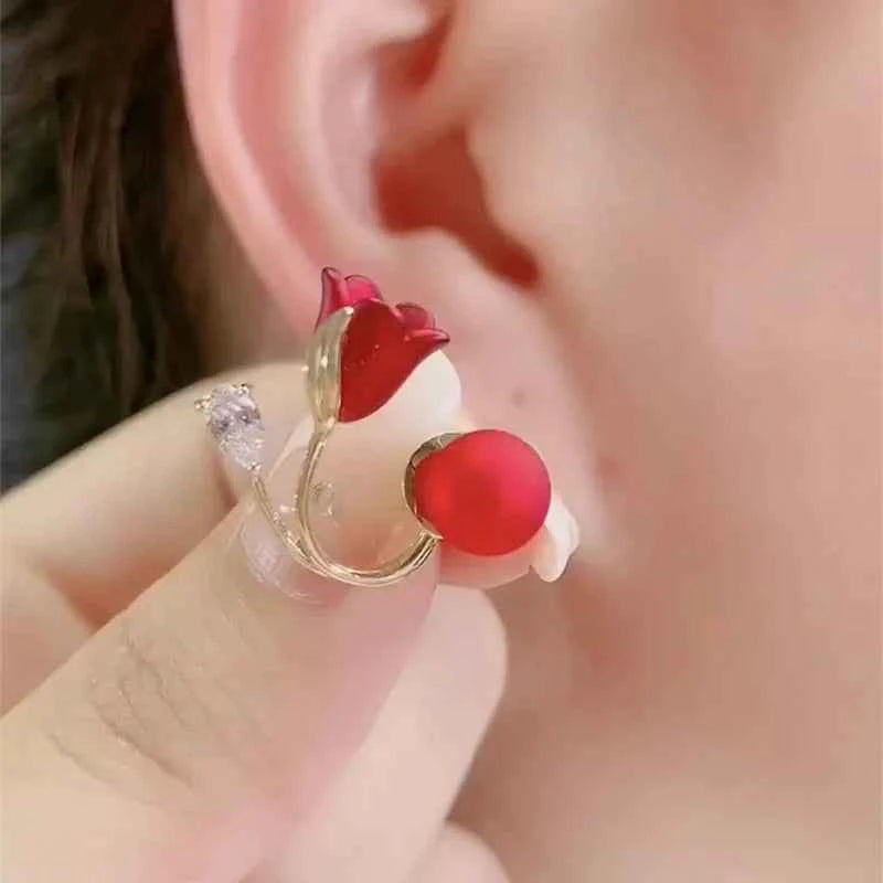 Korean Imitation Pearl Flower Earrings Fashion Crystal Zircon Red Rose Stud Earring for Woman Party Jewelry Christmas Gift