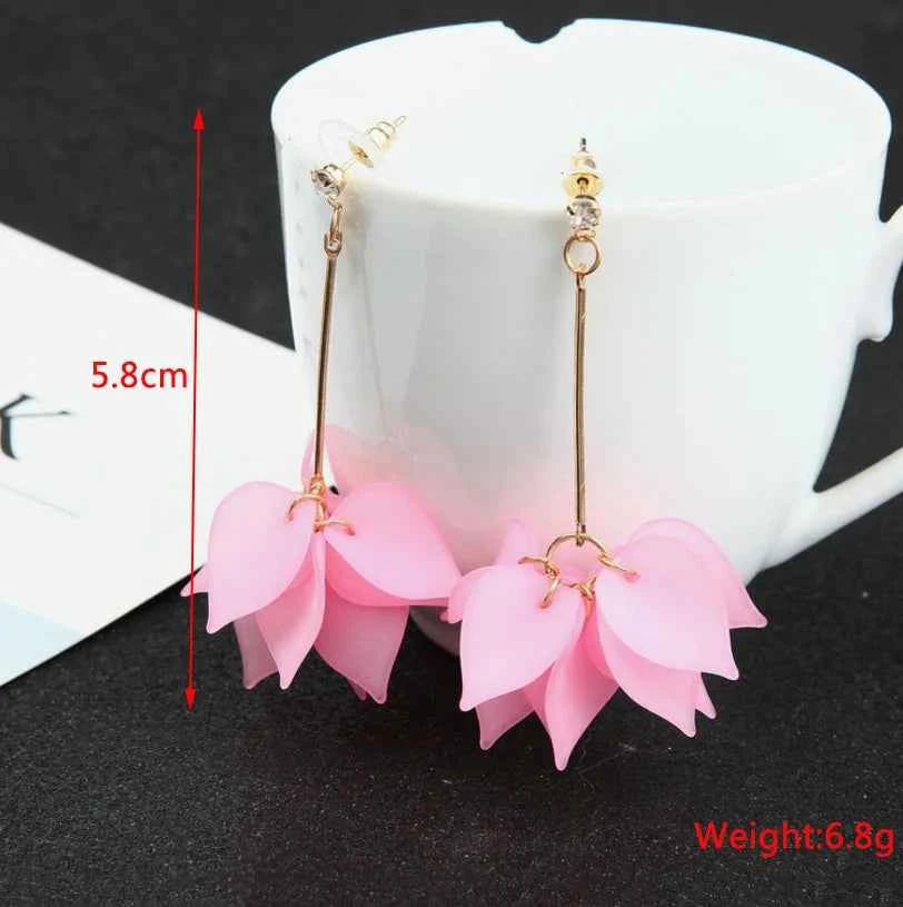 Pink Color Dangle Earrings for Women Korean Fashion Flower Long Hanging Earrings Butterfly Heart Pendants Twist Drop Earrings