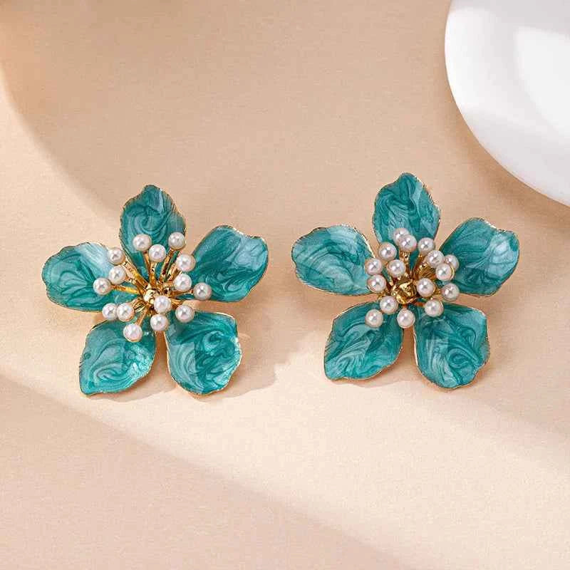 Stamping Metal Flower Enamel Petal Post Earrings For Women Imitation Pearl Multi Color Spring Summer Fashion Jewelry Gift MQF086