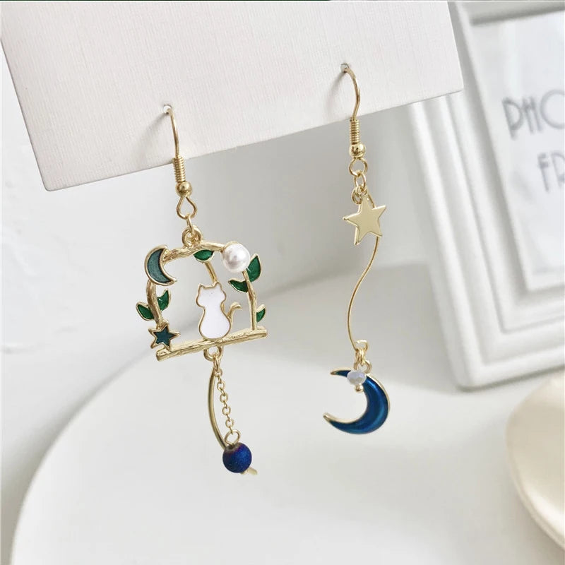 Korean Style Flower Cute Animal Rabbit Dangle Earrings For Women Strawberry Zircon Bee Asymmetrical Tassel Earring Party Jewelry