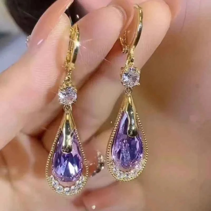 2023 New Fashion Trend Unique Design Elegant Delicate Red Cherry Stud Earrings For Women Jewelry Wedding Party Premium Gifts