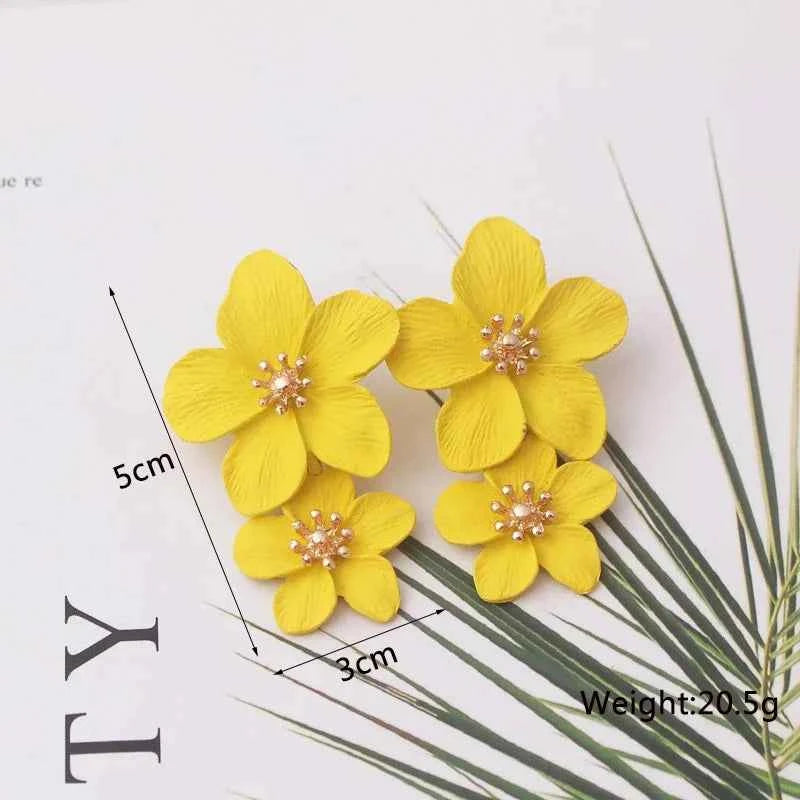 Yellow Color Hanging Earrings for Women Flower Dangle Earrings Korean Fashion Women's Earrings Party Gift pendientes mujer