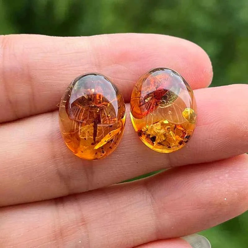 Yoowei Natural Floral Amber Earrings for Girls Chic Sweet Stud Earring Lady Fashion Baltic Oval Amber Jewelry Gift Wholesale