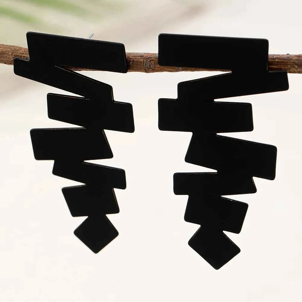 Stud Earrings for Women Personalized Geometric Irregular Ear Accessories Fashion Jewelry Holiday Party Gift OL DE059