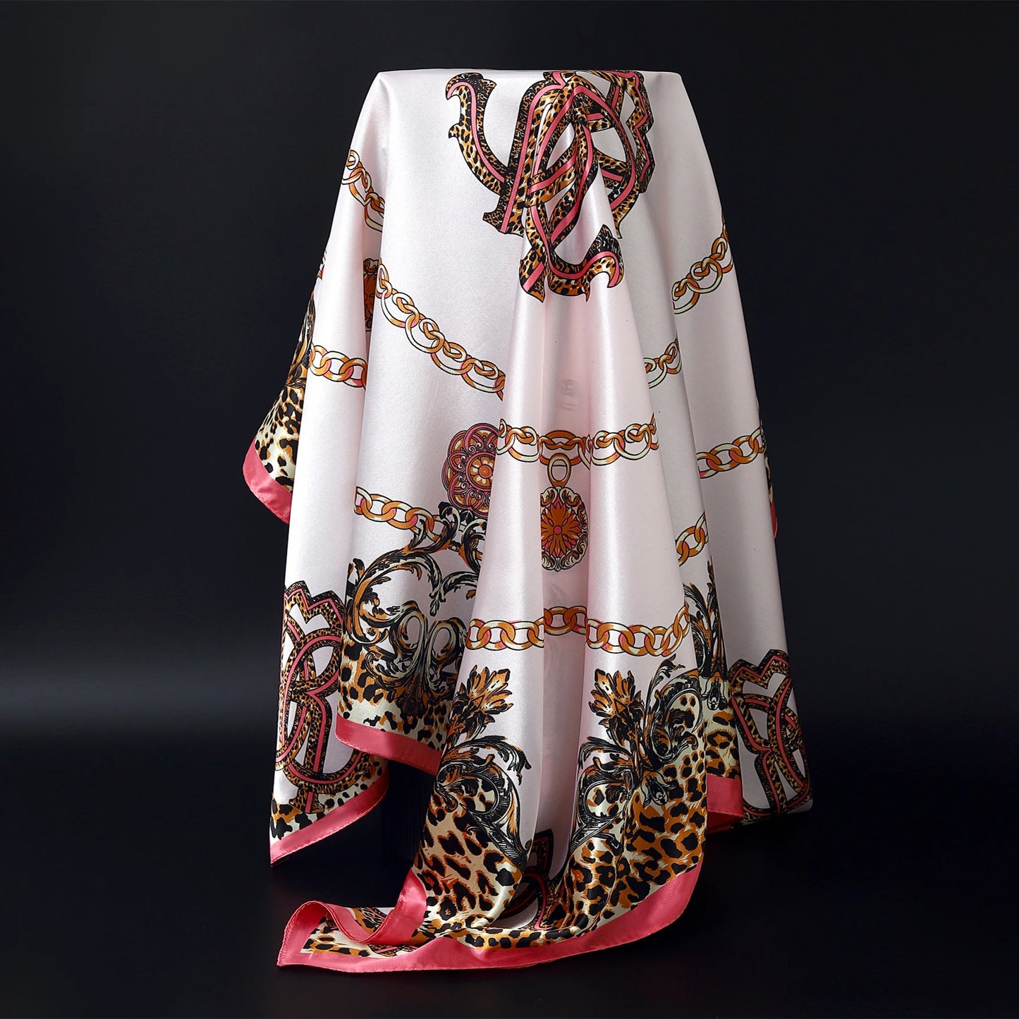 1 piece 35.4 inches Women Shawls Fashion print Summer Kerchief Luxury Brand 90X90CM Bandanna New Foulard Satin Square Headcloth