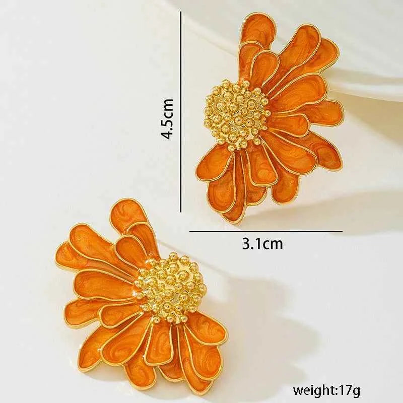 Stud Earrings For Women Girls Retro Alloy Flower Simple Ear Accessories Fashion Jewelry Holiday Party Gift E540