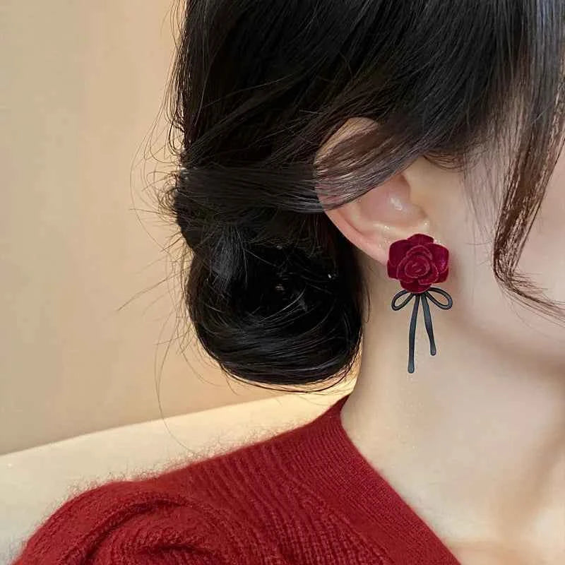 New Retro Flocking Flower Bow Earrings Luxury Roses Fashion Earings for Women Jewelry