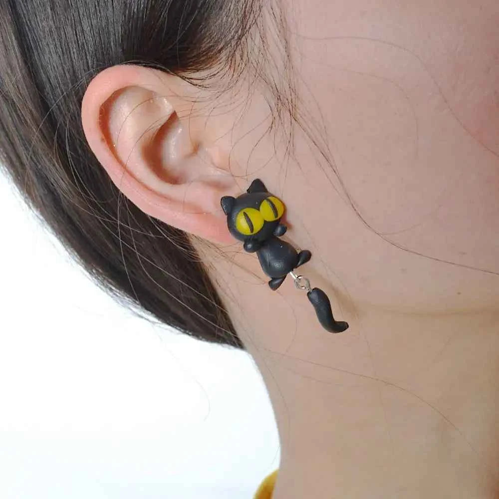 Lady Sweet Fashion Design Raccoon Cat Soft Clay Carrot Korean Earrings 3D Animal Earring Cartoon Stud Earrings Women Jewelry