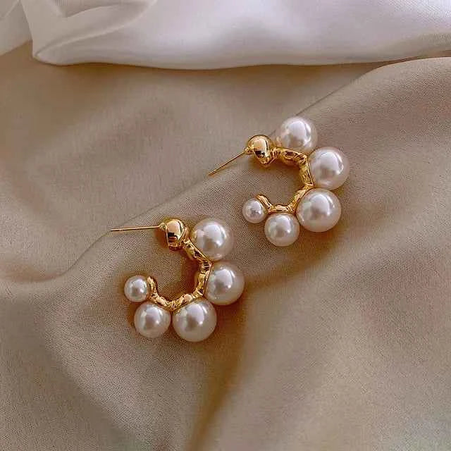 Trendy Gardenia Pearl Stud Earrings for Women New Design White Green Leaf Flowers Sweet Earrings Fashion Jewelry Wholesale