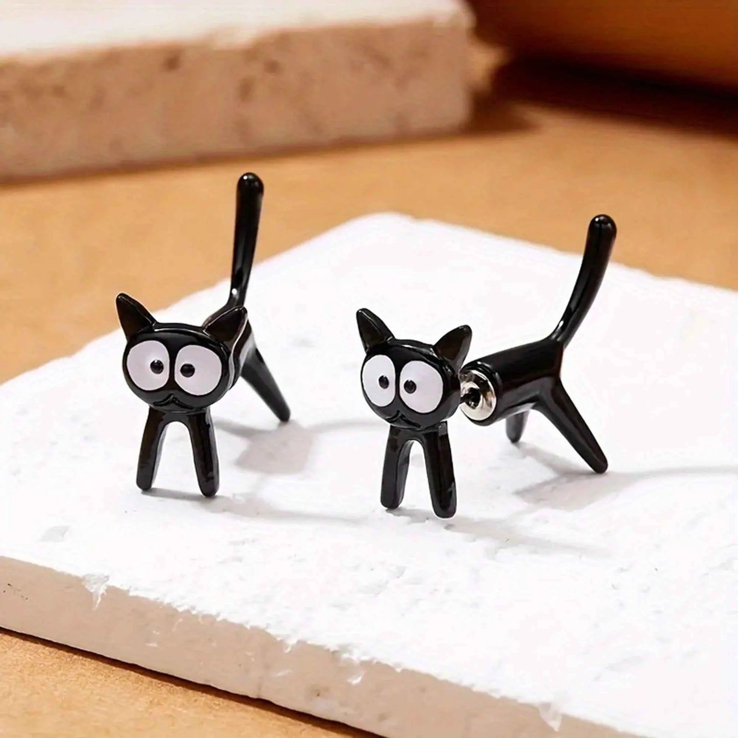 Black Color Cat Design Earrings Stud Trendy Ins Girls Cute Women Earring Animal Design Black Painting