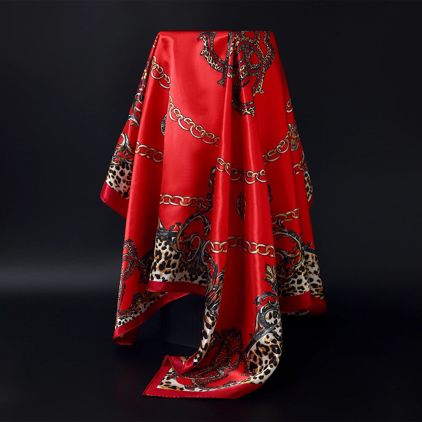 1 piece 35.4 inches Women Shawls Fashion print Summer Kerchief Luxury Brand 90X90CM Bandanna New Foulard Satin Square Headcloth