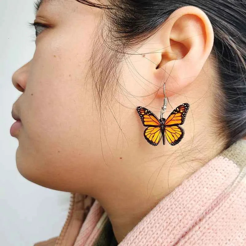 Party Unusual Acrylic Colors Butterfly Moth Hanging Pendants Earrings For Women Girls Cute Gradient Colorful Insect Jewelry Gift