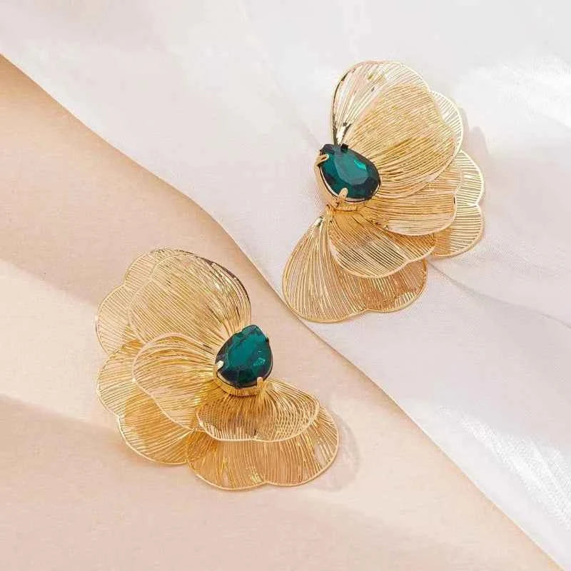 Flower Petal Stud Earrings For Women Girls Temperament Geometric Ear Accessories Party Gift Holiday Fashion Jewelry BE593