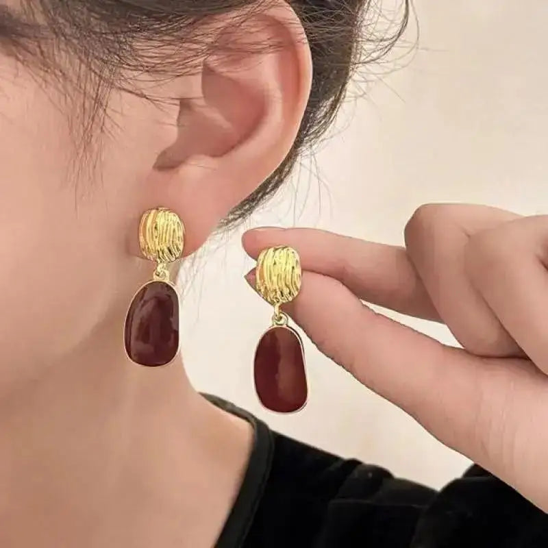 Korean Fashion Heart Drop Earrings For Women Jewelry 2025 Trending Creative Women's Earrings Ear Buckle Accessories Pendientes