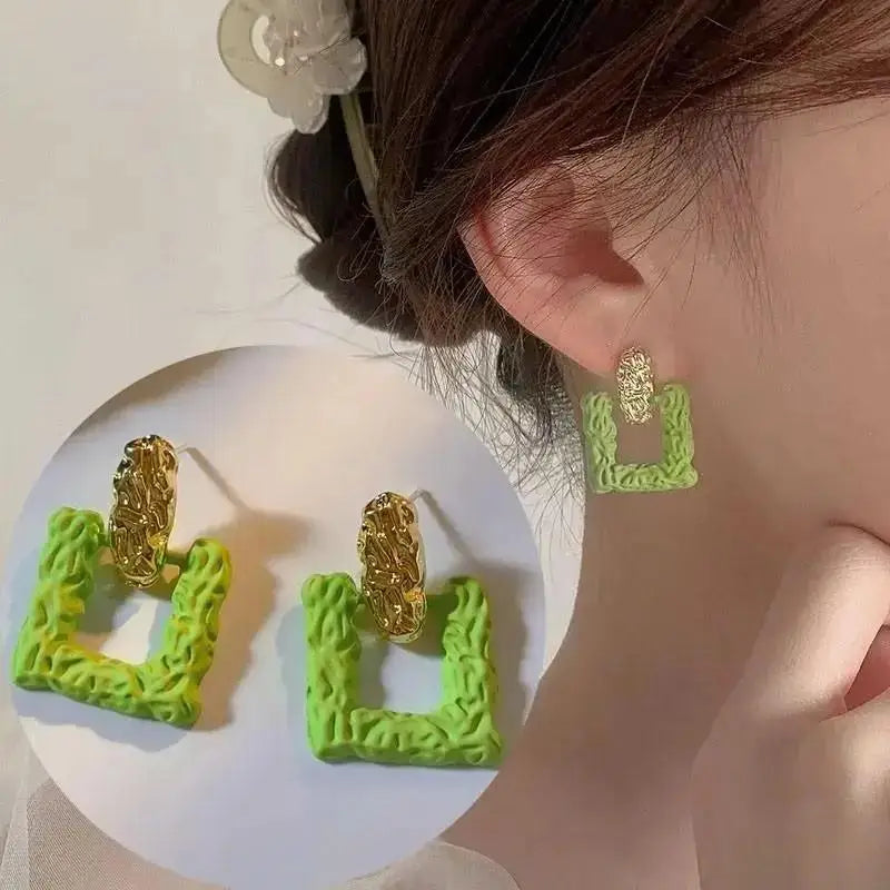 Korean Fashion Heart Drop Earrings For Women Jewelry 2025 Trending Creative Women's Earrings Ear Buckle Accessories Pendientes