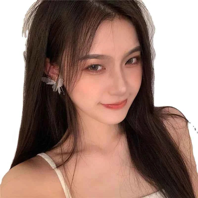 Cute Exaggerate White Metal Mesh Big Butterfly Wings Stud Earring for Women Personality Fashion Korea Jewelry Accessories Gift