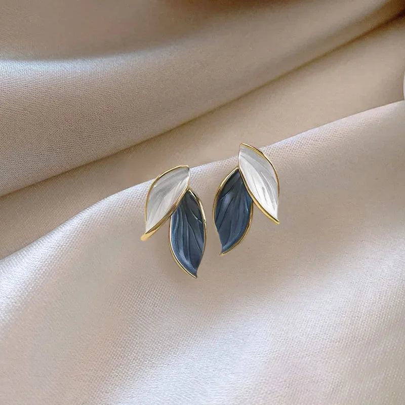 Golden Metal Blue Bowknot Earrings Fashion Jewelry Bow-tie Earrings Women Cute Romantic Pendientes Female Stud Earrings