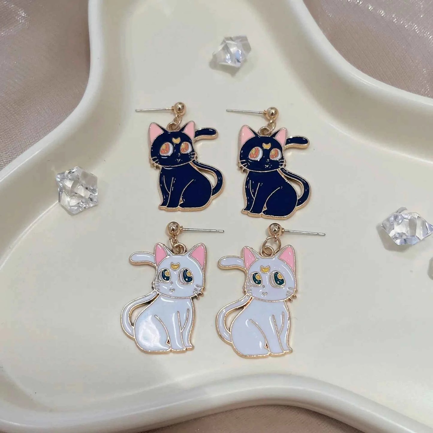 Anime Cute Drop Earrings Kawaii Cartoon Moon Cat Pendant Jewelry for Women Korean Fashion Enamel Design Accessories