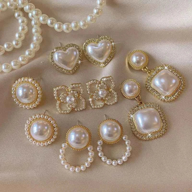 Luxury quality jewelry CC Style Pearl Earrings Vintage Earrings Wholesale modern women's earrings 2025