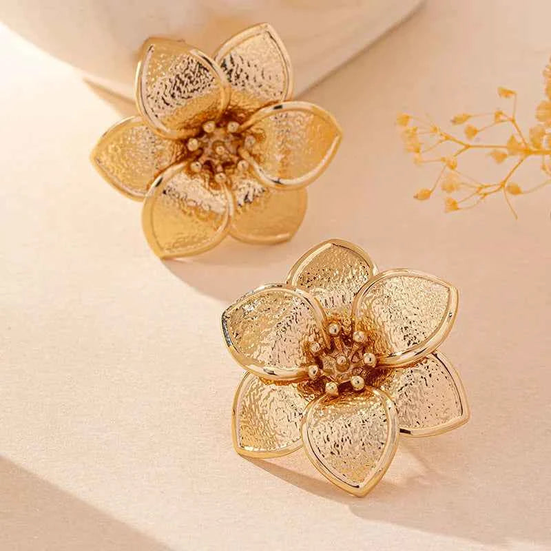 Simple Oil Drop Flower Earrings For Women Girls Geometric Ear Accessories Fashion Jewelry Holiday Party Gift OL E572