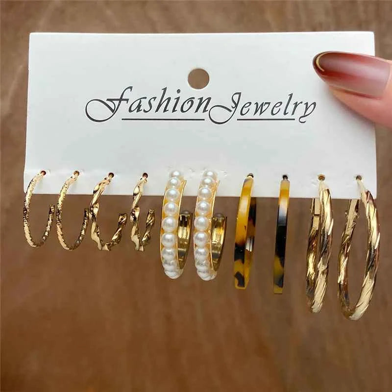 Punk Leopard Acrylic Resin Hoop Earrings Set for Women Trendy Gold Silver Color Butterfly Pearl Circle Earrings Gifts Jewelry