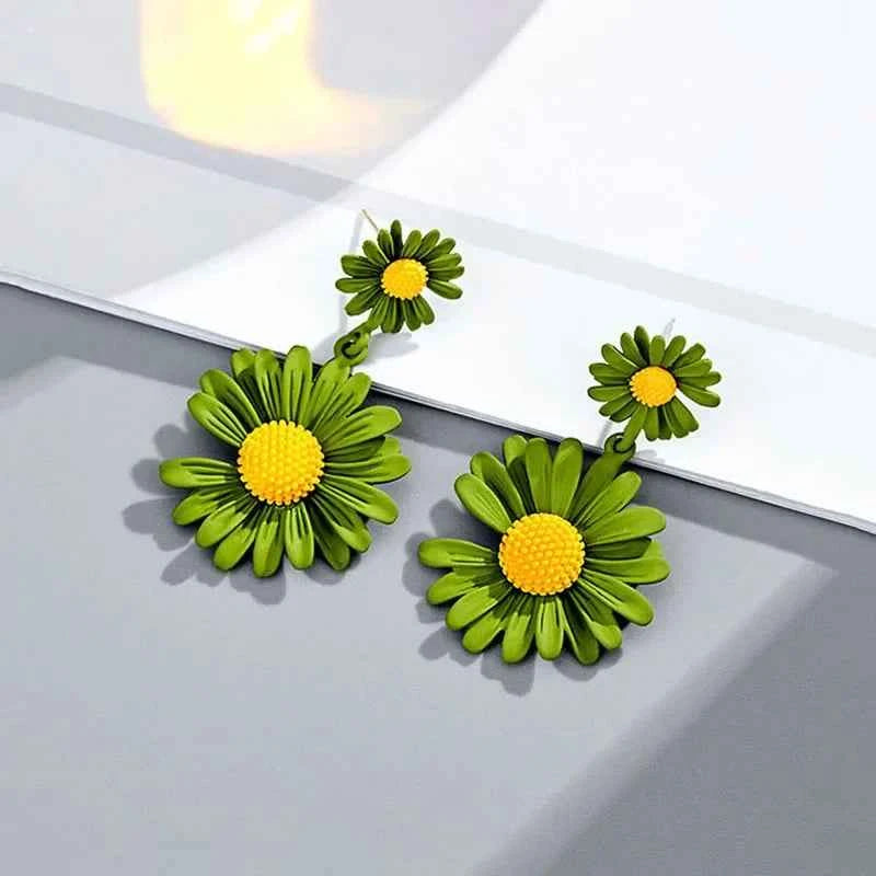 Charm Colorful Resin Daisy Drop Dangle Earrings for Women Classic  Brincos Yellow Flower Stud Earring Summer Jewelry Accessories