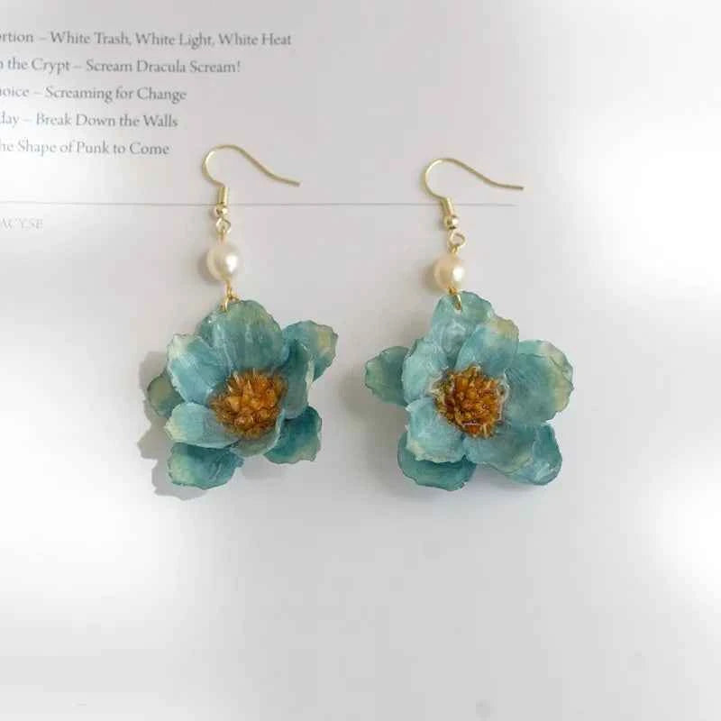 Multicolor Natural Flower Earrings Handmaking Epoxy Resin Natural Flower Earrings Unique Plant Earring Floral Jewelry Wholesale
