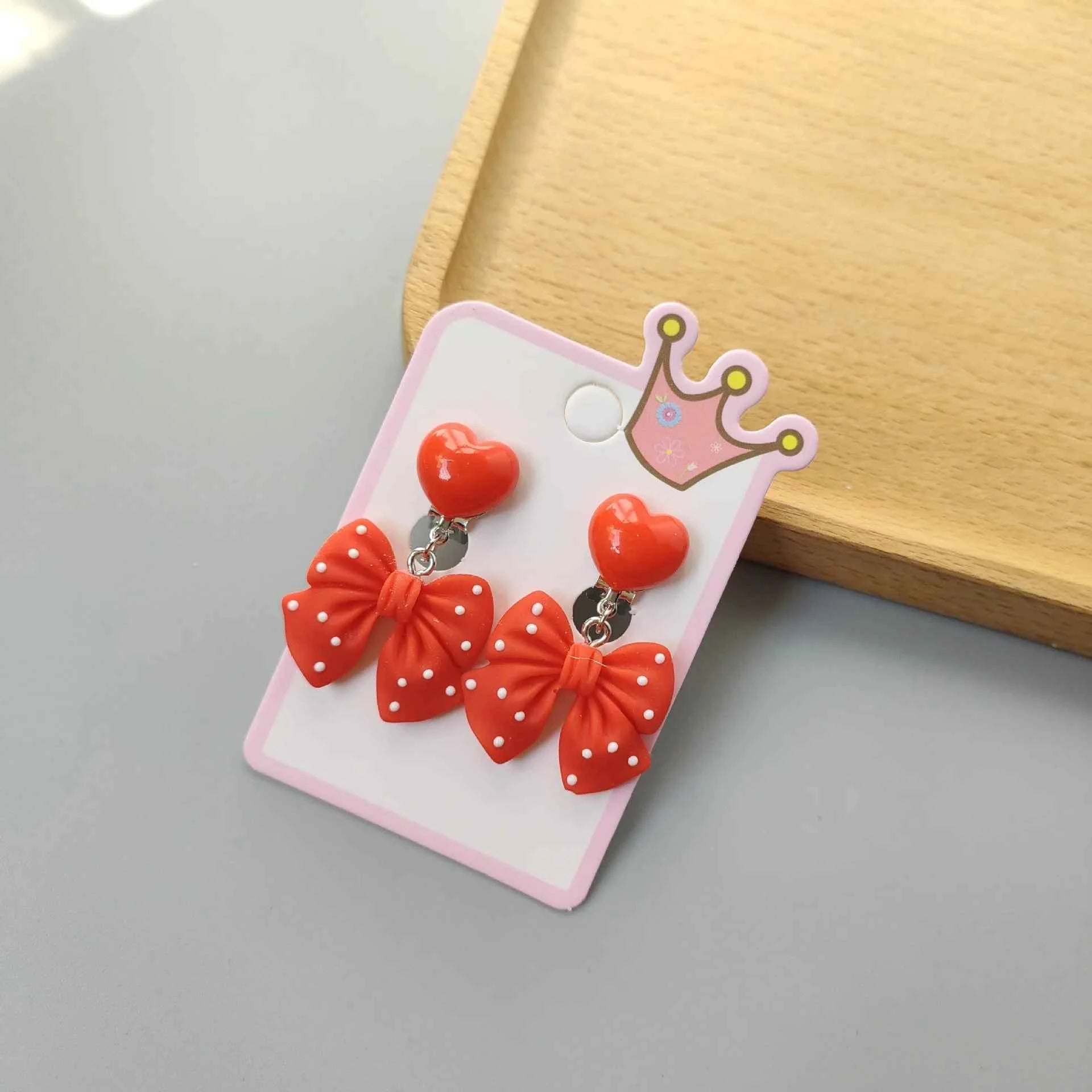 2025 New Children Cartoon Acrylic Ear Clips No Ear Hole Jewelry Princess Girl Earrings Fashionable Baby Girl Clips