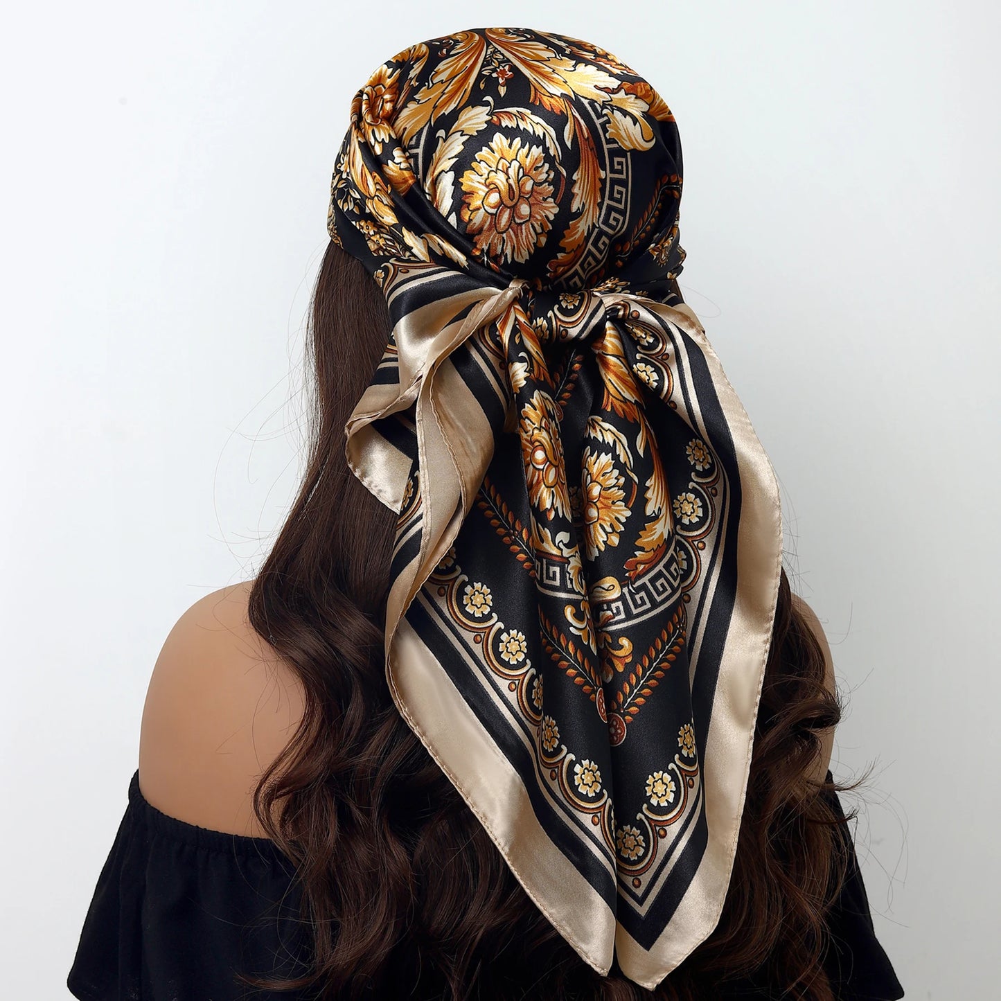 Popular Shawls Europe And America Fashion Bandannas New Print Sunscreen 90X90CM Kerchief Four Seasons Luxury Square Silk Scarves
