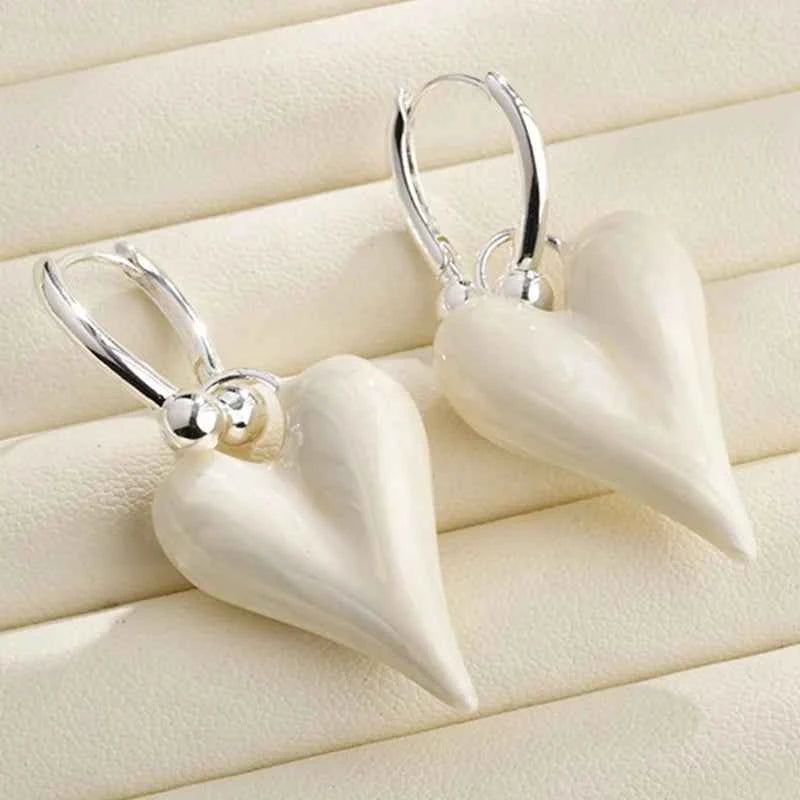 Copper Clip On Hoop Earrings For Women Enamel Heart Pendant Dangle Fashion Jewelry Classic New Style Holiday Accessories C1961