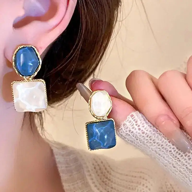 Korean Fashion Heart Drop Earrings For Women Jewelry 2025 Trending Creative Women's Earrings Ear Buckle Accessories Pendientes