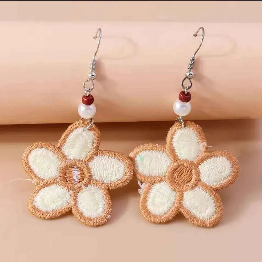 Cute Flower Drop Earrings for Women Girls Handmade Knitted Daisy Butterfly Dangle Earrings Kid's Jewelry Gifts
