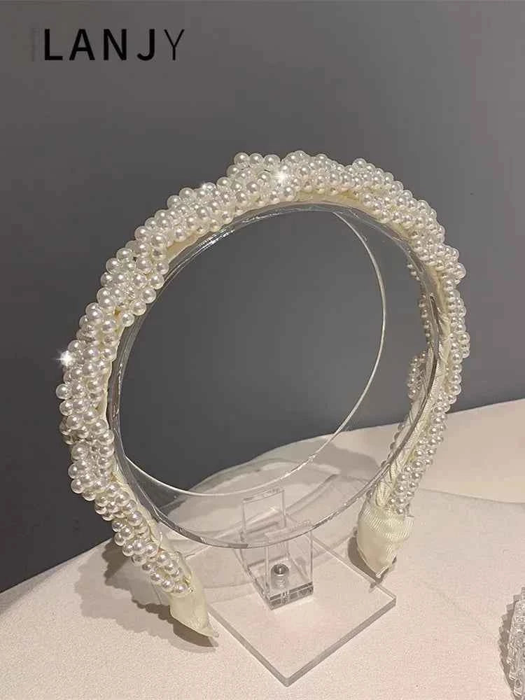 Korean retro pearl hair accessories headband for women pressed hair hairpin sweet and versatile women's hair bands going out