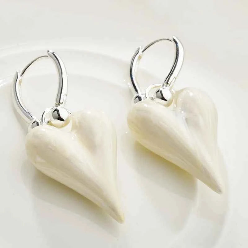 Copper Clip On Hoop Earrings For Women Enamel Heart Pendant Dangle Fashion Jewelry Classic New Style Holiday Accessories C1961