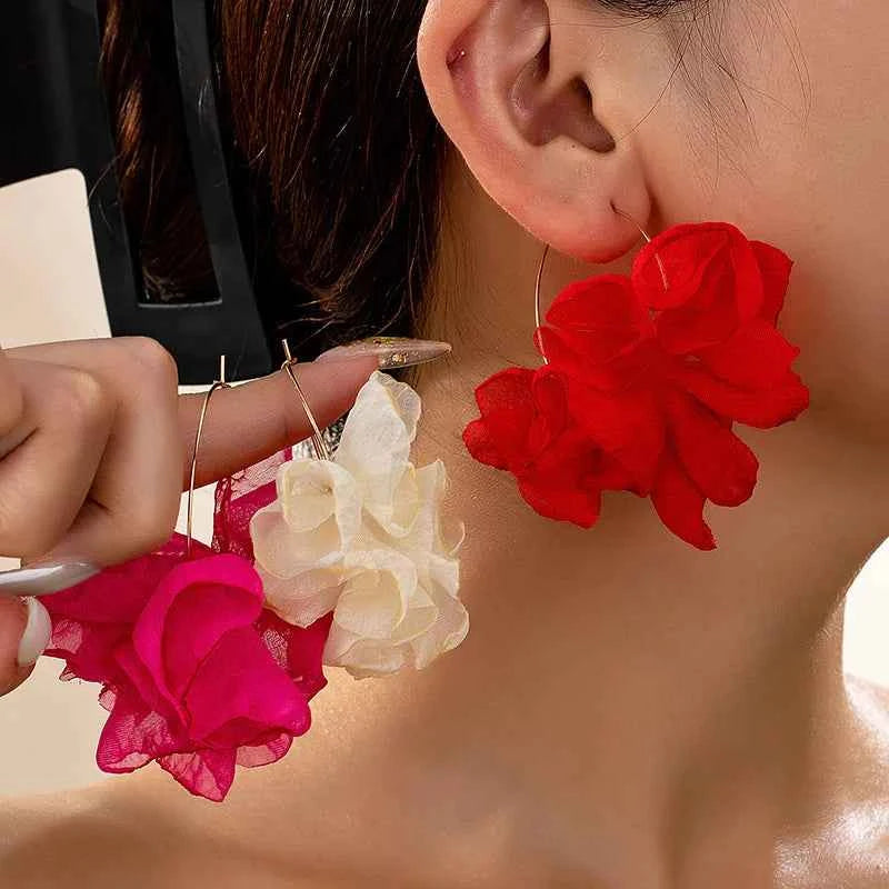 Coloured Flower Earrings for Women Simple Fashion Ear Jewelry Accessories Hot Sale Party Gift 2025 New Style