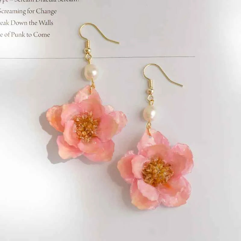 Multicolor Natural Flower Earrings Handmaking Epoxy Resin Natural Flower Earrings Unique Plant Earring Floral Jewelry Wholesale