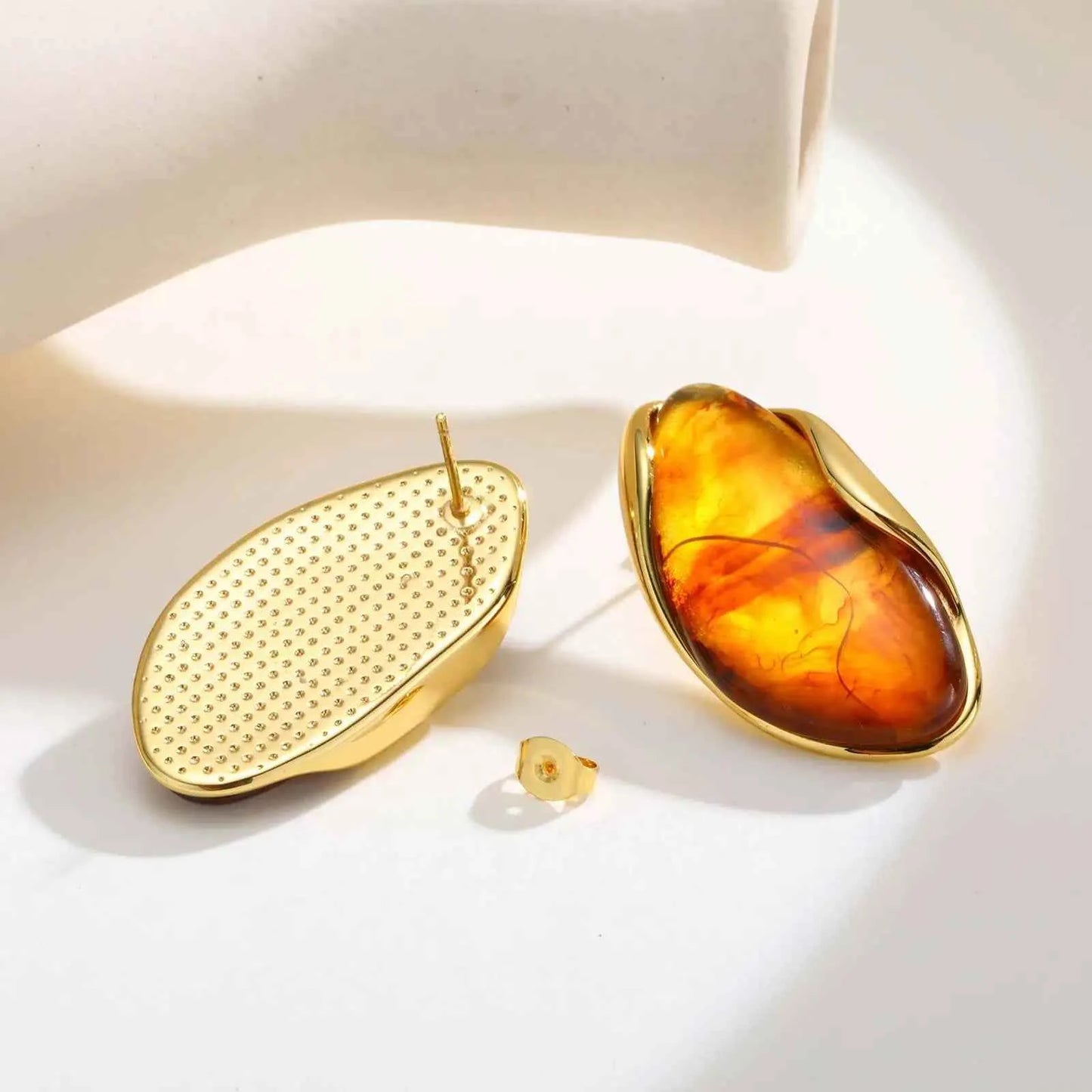 Vnox 2025 Autumn New Brown Resin Geometric Stud Earrings,Stainless Steel 18k Gold-plated Ear Needle,Piercing Jewelry For Women