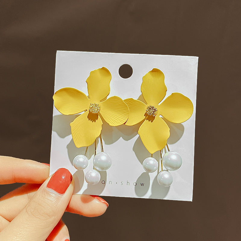 Geometry Yellow Drop Earring for Women 2023 New In Flower Earring Versatile Luxury Designer Jewelry Girls' Night